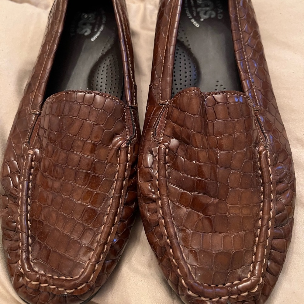 SAS moccasin Loafers Size 9W